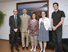 IMSEE Groupe Présentation Observateur Démographie - Lionel Galfré, Directeur de l’IMSEE, Bernard Lefranc, Chef de Service de l’Etat Civil-Nationalté, Samantha Robini, Chef de Bureau au Service de la Nationalité, Hélène Zaccabri, Secrétaire Général de la Mairie et Pascal Ferry (IMSEE). Copyright Charles Franch - Centre de Presse